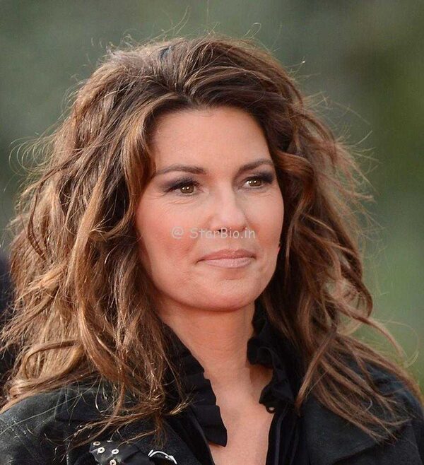Shania Twain’s Amazing Journey from Poverty-Stricken Child to $400 Million Country-Pop Superstar