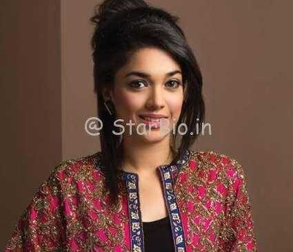 Sanam Jung Height, Weight, Age, Wiki, Biography, Husband, Family