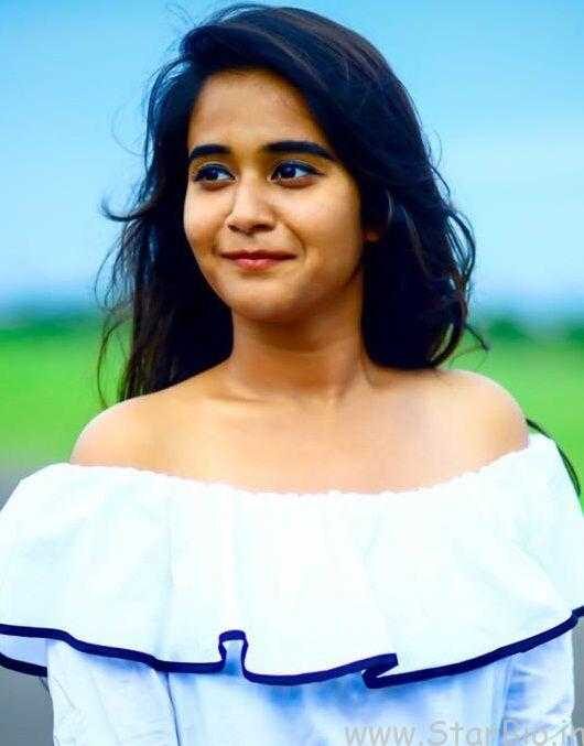 Deepthi Sunaina Wiki, Age, Height, Weight, Family, Caste, Biography & More – WikiBio