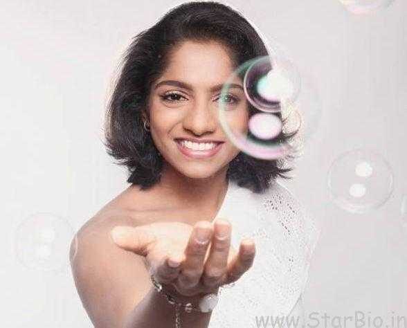 Jamie Lever Biography, Age, Height, Wiki, Husband, Family, Profile
