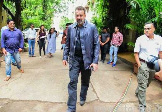 Sanjay Dutt gets angry with paparazzi at Diwali party: Watch video