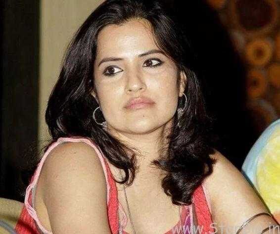 Sona Mohapatra Height, Age, Biography, Wiki, Husband, Family