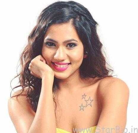 Twinkle Vasisht Height, Age, Weight, Wiki, Biography, Family, Profile