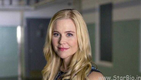 Kristin Booth Wiki, Age, Married, Married, Husband, Networth, Height