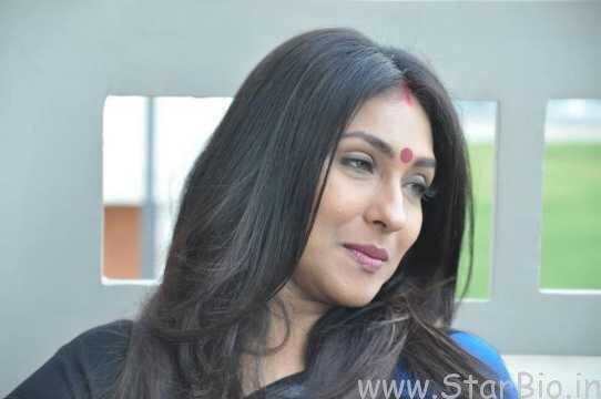 Rituparna Sengupta to be seen in a double role in Reshmi Mitra’s Limelight