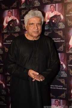 Javed Akhtar is puzzled by his name in PM Narendra Modi credits