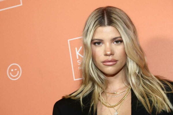 Sofia Richie Net Worth , Bio, Age, Height, Parents and Relationship