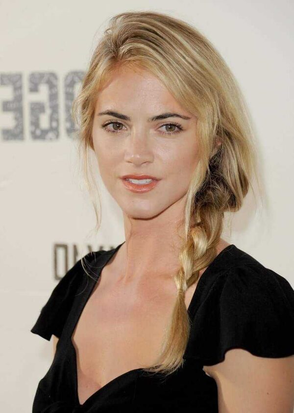 Emily Wickersham awesome pic