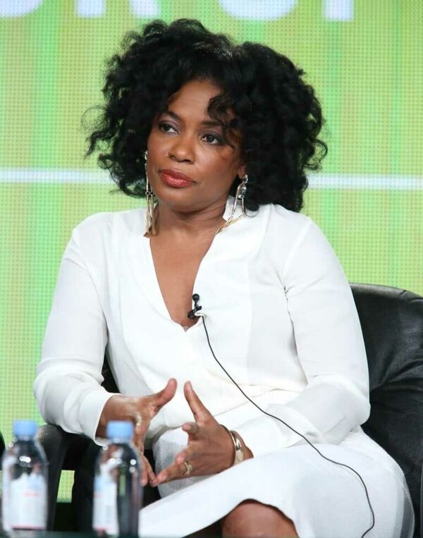 Aunjanue Ellis Height, Weight, Age, Wiki, Family & More