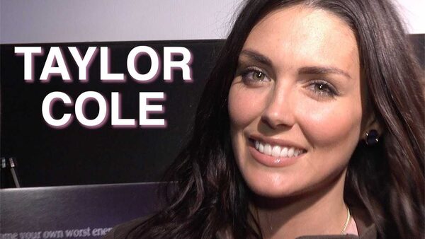 Taylor Cole Nude, Hot, Hallmark, Husband, Net Worth