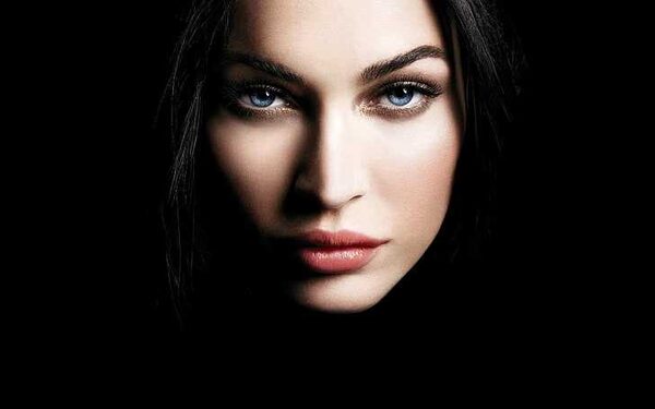 Megan Fox Biography, Net Worth, Height, Weight, Age, Size, Films, Affairs