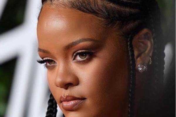 Rihanna Biography, Net Worth, Height, Weight, Age, Size, Films, Albums