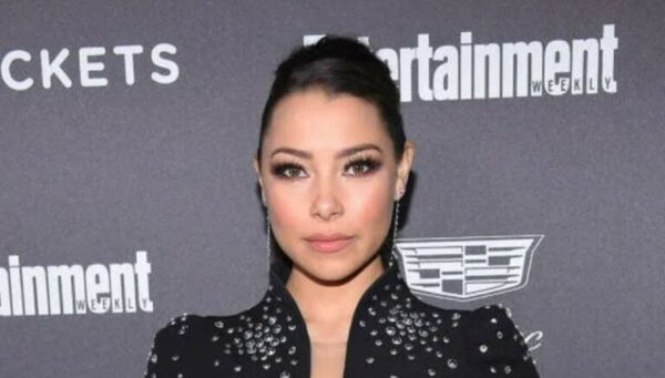 Jessica Parker Kennedy Height, Weight, Measurements, Bra Size, Biography