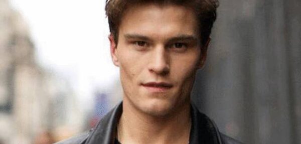 Oliver Cheshire Height, Weight, Measurements, Shoe Size, Wiki, Biography